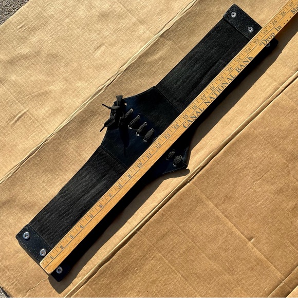 Unbranded Stretchy Embroidered Waist Trainer Corset Red Roses Embroidery Small - Picture 5 of 7